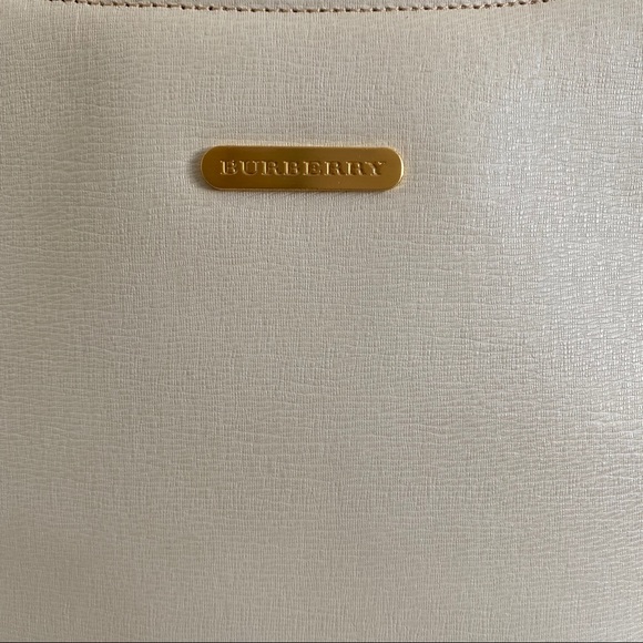 Burberry ivory structured leather hobo bag - Picture 11 of 13